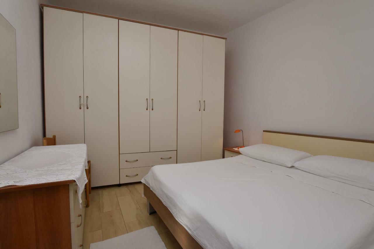 Apartment Milka Primošten Exterior foto