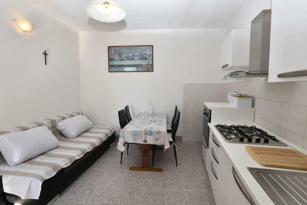 Apartment Milka Primošten Exterior foto
